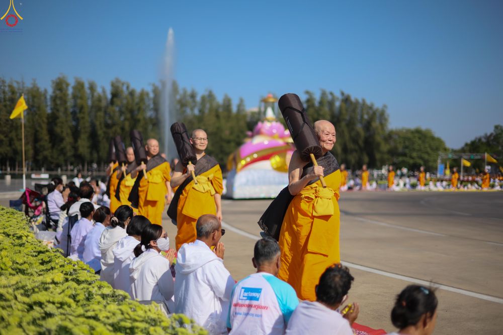 ภาพ No.286914:วันที่ 2 มกราคม พ.ศ.2569 พิธีต้อนรับพระธรรมยาตรา ครั้งที่ 1 (ภาพชุดที่ 2) ณ วัดพระธรรมกาย (วิหารหลวงปู่ - พระมหาธรรมกายเจดีย์)