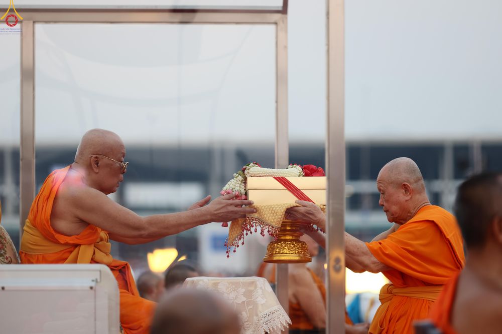 ภาพ No.324118:วันที่ 22 เมษายน พ.ศ.2569 (วันคุ้มครองโลก) พิธีถวายมหาสังฆทาน 40,000 กว่าวัดทั่วประเทศ ณ ลานธรรม พระมหาธรรมกายเจดีย์ วัดพระธรรมกาย