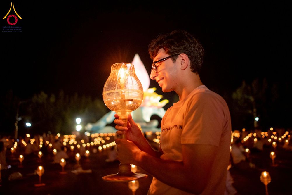 ภาพ No.266154:วันพุธที่ 5 พฤศจิกายน พ.ศ. 2568 (วันพระ ขึ้น 15 ค่ำ เดือน 12) พิธีจุดประทีปโคมลาน, โคมลอย และลอยกระทง ถวายประทีปเป็นพุทธบูชา สร้างความสว่างไสวให้กับแผ่นดินด้วยแสงธรรม ณ พุทธอุทยานนานาชาติ จังหวัดหนองคาย