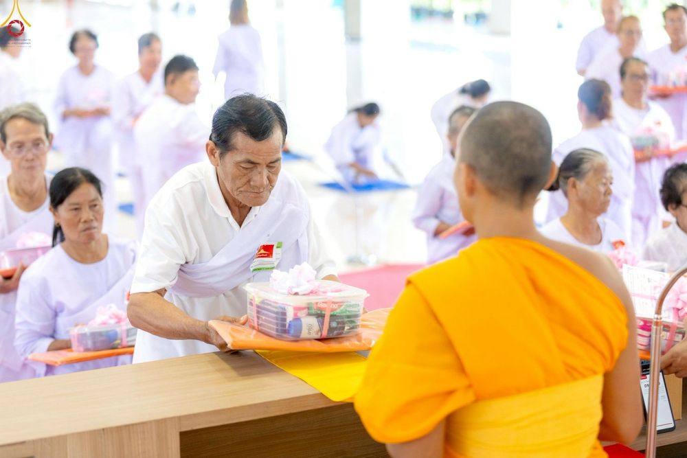 ภาพ No.246776:วันที่ 16-18 กันยายน พ.ศ. 2568 โครงการอบรมอุบาสกแก้วอุบาสิกาแก้ว รุ่นที่ 2 ณ ธุดงคสถานพิษณุโลก