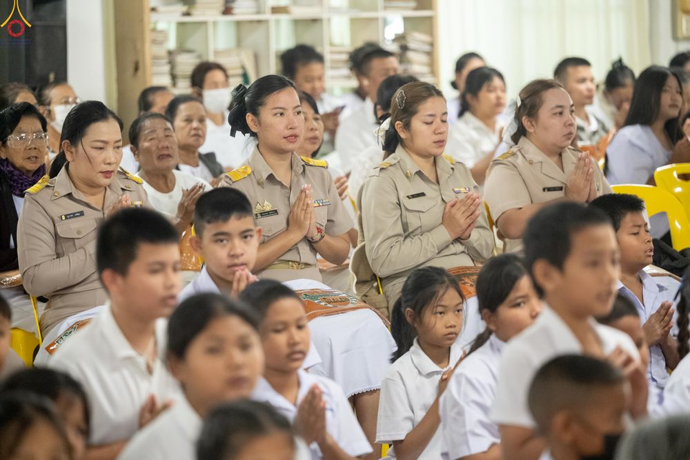 ภาพ No.293140:วันที่ 12 มกราคม พ.ศ. 2569 พิธีทอดผ้าป่าทำนุบำรุงศาสนสถาน ณ วัดไผ่โรงวัว ต.บางตาเถร อ.สองพี่น้อง จ.สุพรรณบุรี ในโครงการธรรมยาตรา กตัญญูบูชา มหาปูชนียาจารย์ พระมงคลเทพมุนี(สด จนฺทสโร) พระผู้ปราบมาร อนุสรณ์สถาน 7 แห่ง ปีที่ 14