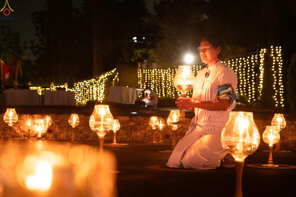 ภาพ No.332869:วันอาทิตย์ที่ 31 พฤษภาคม พ.ศ. 2569 วันวิสาขบูชา ณ วัดพระธรรมกายแคลิฟอร์เนีย  ประเทศสหรัฐอเมริกา