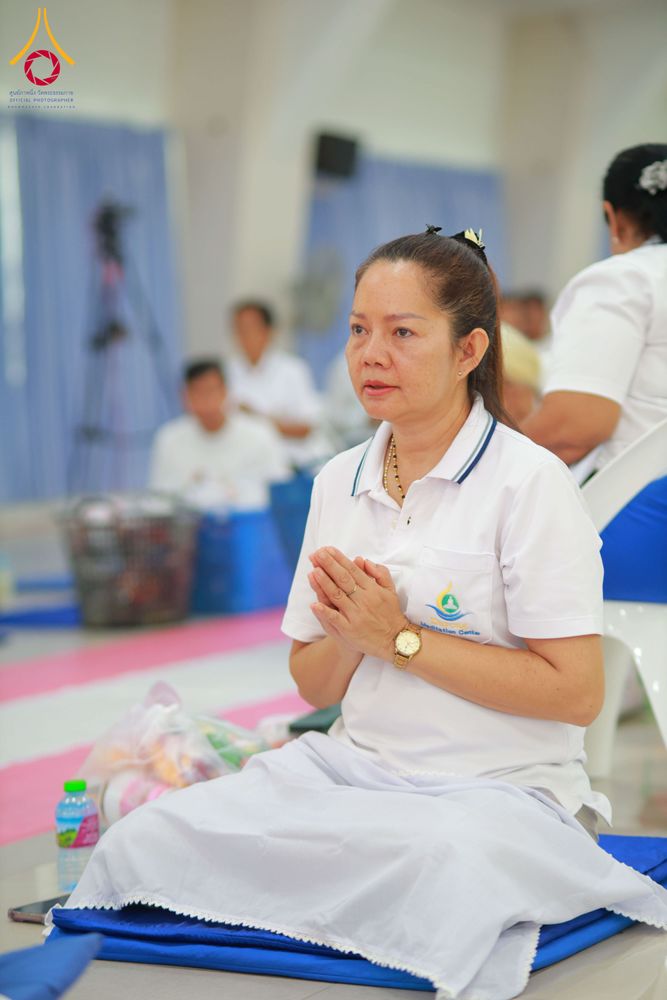 ภาพ No.321817:วันที่ 12 เมษายน พ.ศ.2569 ตักบาตรสงกรานต์ฉลองสามเณรใหม่  ณ ศูนย์ปฏิบัติธรรมระยอง(บ้านช่องลม)