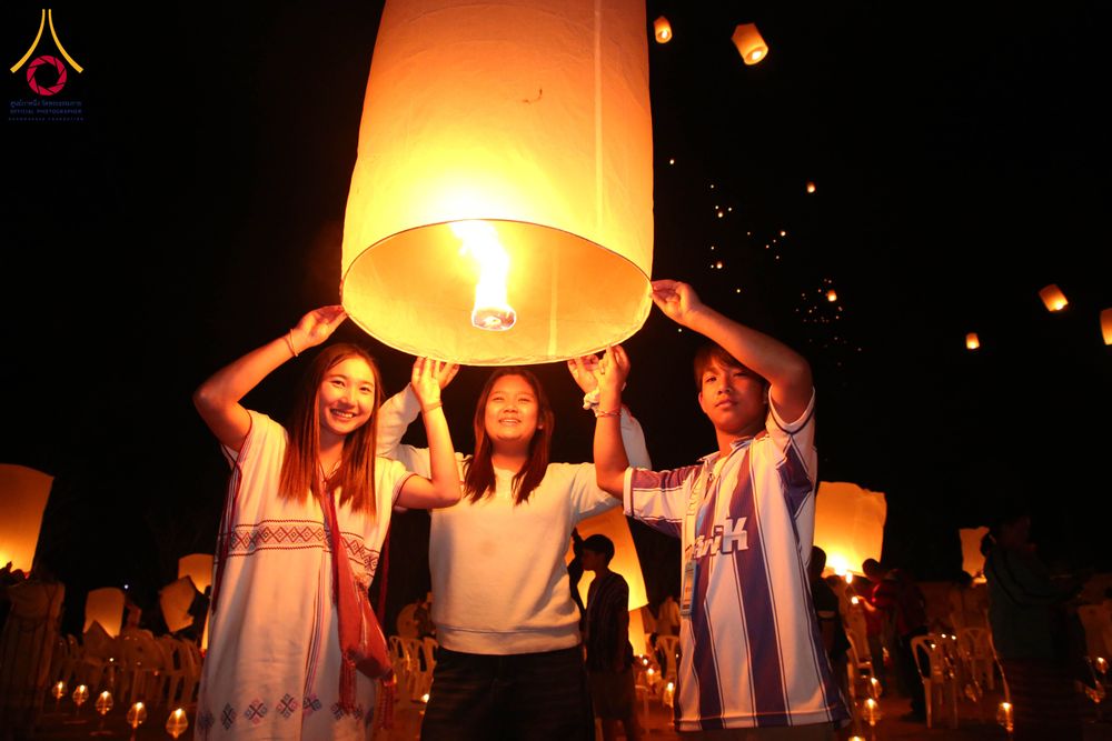 ภาพ No.309133:วันศุกร์ที่ 6 กุมภาพันธ์ พ.ศ.2569 พิธีจุดประทีปโคมลาน ปล่อยโคมลอยถวายเป็นพุทธบูชา  ณ ลานธรรมเจดีย์วัดทุ่งเจริญธรรม อ.อมก๋อย จ.เชียงใหม่
