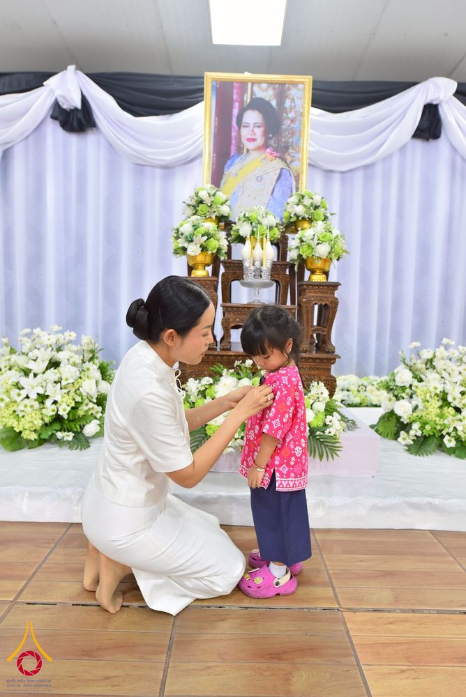 ภาพ No.267677:วันที่ 7 พฤศจิกายน พ.ศ. 2568 พสกนิกรอำเภอคลองหลวง รวมใจบำเพ็ญกุศลปัณรสมวาร (15 วัน) อุทิศถวายเป็นพระราชกุศลแด่ “สมเด็จพระพันปีหลวง” ณ วัดพระธรรมกาย