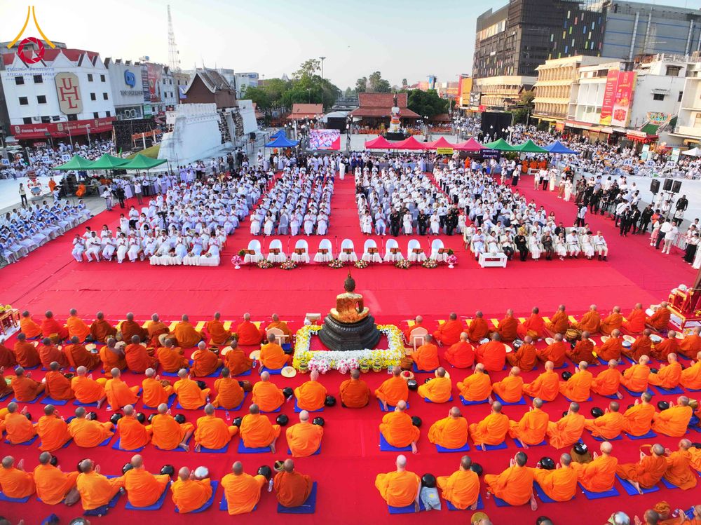 ภาพ No.312577:วันอาทิตย์ที่ 8 มีนาคม พ.ศ.2569 ทำบุญเมืองนครราชสีมา 558 ปี ตักบาตรพระ 10,000 รูป