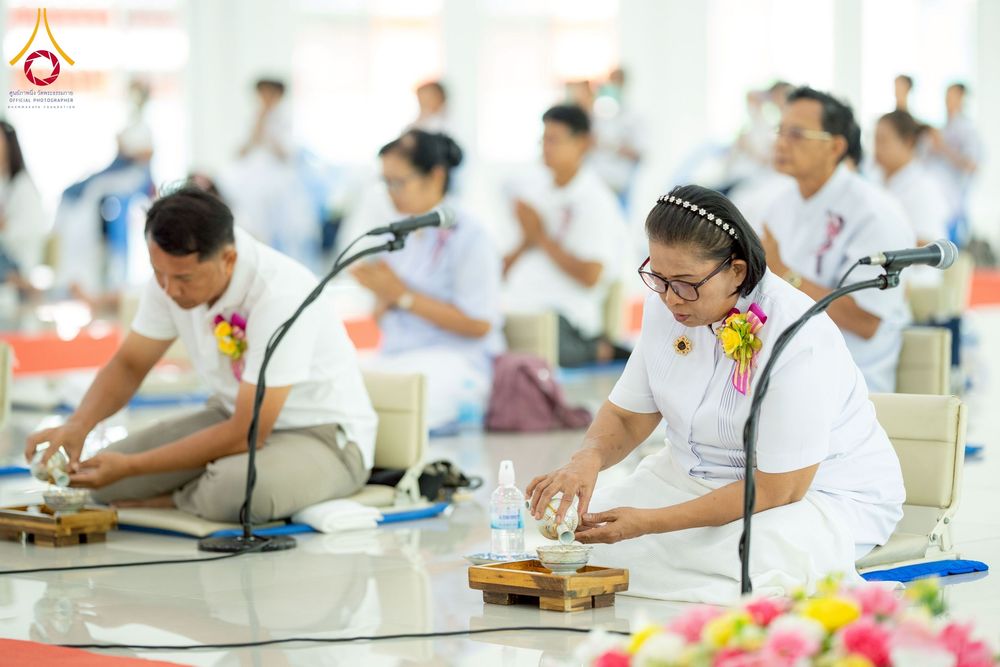 ภาพ No.238562:วันอาทิตย์ที่ 17 สิงหาคม พ.ศ. 2568 พิธีทอดผ้าป่าบำรุงศูนย์อบรมเยาวชนนครปฐม ครบรอบ 14 ปี และพิธีปลูกต้นไม้รอบสระเศรษฐี ณ ศูนย์อบรมเยาวชนนครปฐม