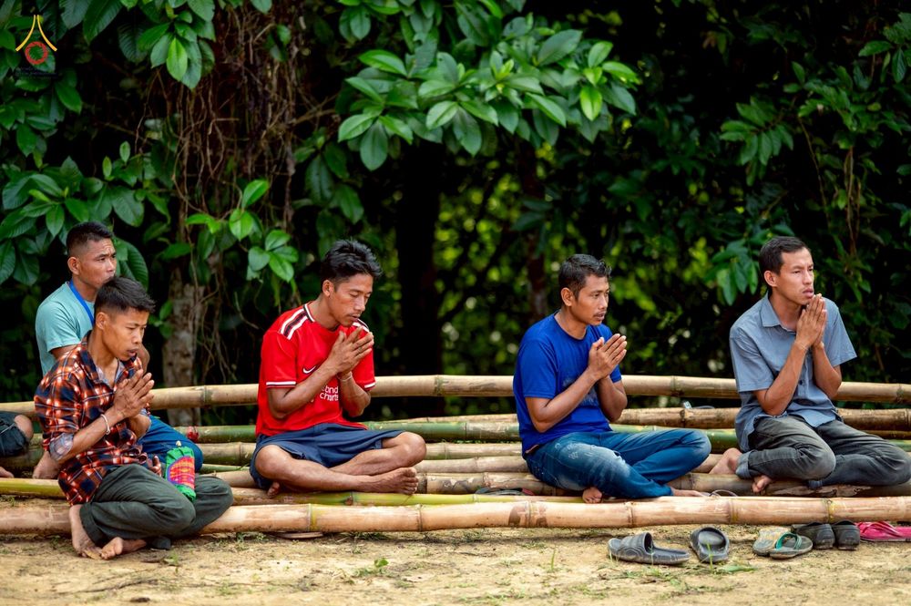 ภาพ No.257531:วันที่ 17 ตุลาคม พ.ศ. 2568 พิธีทอดกฐินสมทบวัดกัลยาณมิตรต่างประเทศ  บูชาธรรม 81 ปี หลวงพ่อธัมมชโย ณ ศูนย์ปฏิบัติธรรมไมตรีปูร์ เมืองคาร์การชารี ประเทศบังกลาเทศ 