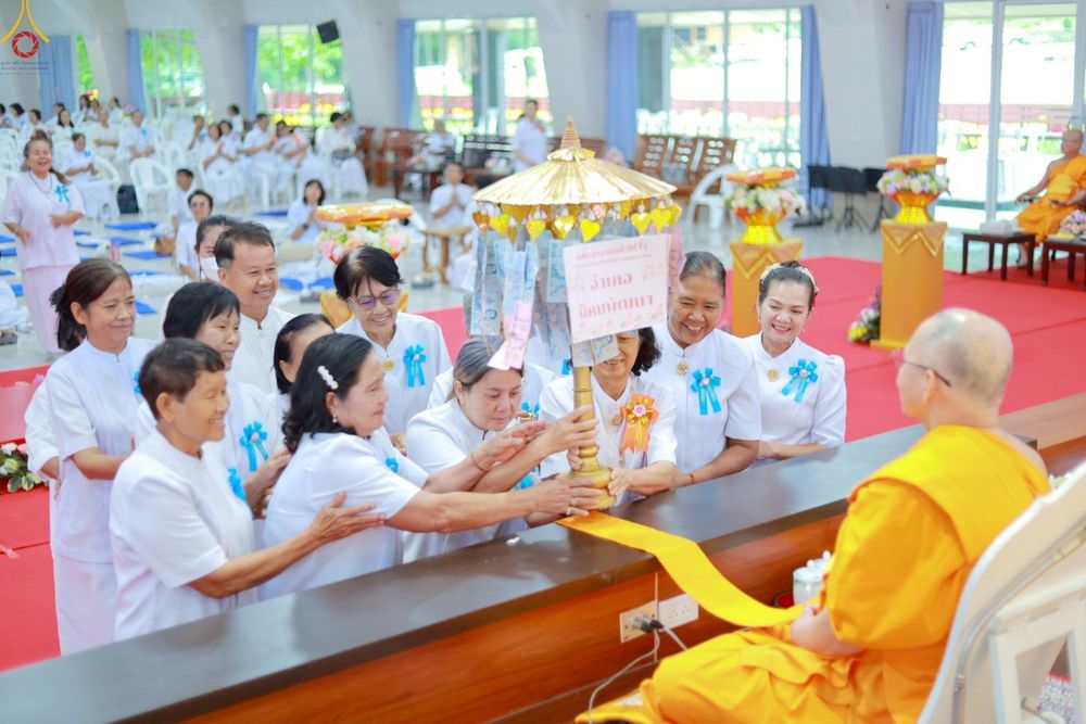 ภาพ No.261080:วันอังคารที่ 14 ตุลาคม พ.ศ. 2568 พิธีทอดกฐินสามัคคี "สร้างองค์พระเจดีย์เพื่อสร้างสันติภาพโลก" ขนาดหน้าตัก 10 เมตร ณ ศูนย์ปฏิบัติธรรมระยอง(บ้านช่องลม) ตำบลบางบุตร อำเภอบ้านค่าย จังหวัดระยอง