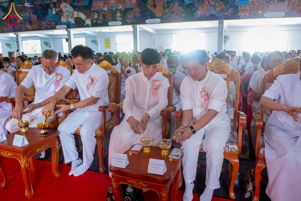 ภาพ No.295691:วันที่ 15 มกราคม พ.ศ. 2569 พิธีทอดผ้าป่าทำนุบำรุงศาสนสถาน ณ วัดโบสถ์บน ต.บางคูเวียง จ.นนทบุรี อนุสรณ์สถานลำดับที่ 4 สถานที่เกิดด้วยกายธรรม ในโครงการธรรมยาตรา กตัญญูบูชา มหาปูชนียาจารย์ พระมงคลเทพมุนี(สด จนฺทสโร) พระผู้ปราบมาร อนุสรณ์สถาน 7 แห่ง ปีที่ 14