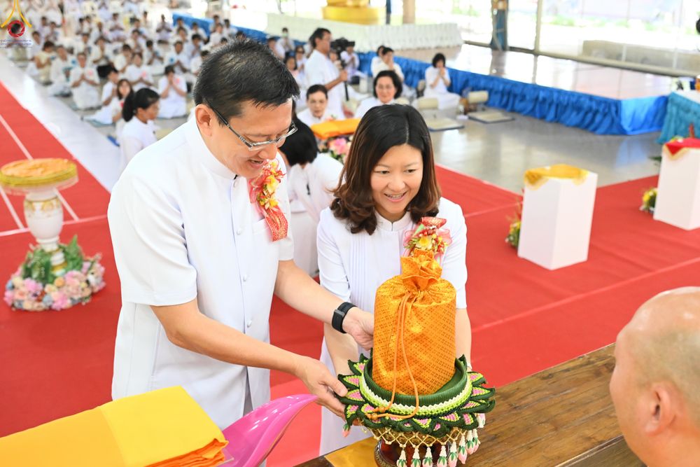 ภาพ No.283208:วันอาทิตย์ที่ 26 ตุลาคม พุทธศักราช 2568 พิธีทอดกฐินสามัคคี กตัญญูบูชาธรรมมหาปูชนียาจารย์ และโครงการกฐินทั่วไทย 30,000 วัด บูชาธรรม 81 ปีหลวงพ่อธัมมชโย  ณ ศูนย์อบรมเยาวชนอุตรดิตถ์