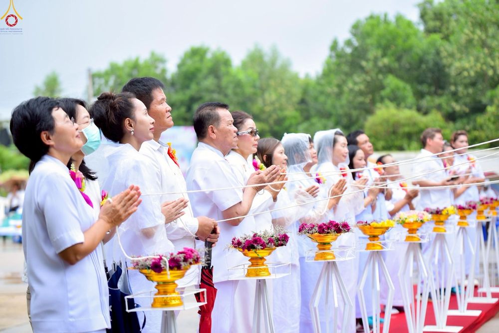 ภาพ No.249977:วันอังคารที่ 30 กันยายน พ.ศ. 2568 พิธีตอกเสามงคลต้นแรกอาคารเศรษฐีถาวร ที่พักผู้มาปฏิบัติธรรม ณ ศูนย์ปฏิบัติธรรมจันทบุรี