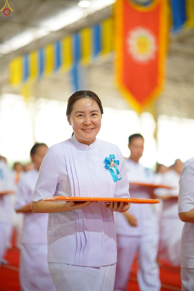 ภาพ No.277512:วันอาทิตย์ต้นเดือนที่ 7 ธันวาคม พ.ศ.2568 พิธีทอดผ้าป่าต้นสมบัติจักรพรรดิ ณ สภาธรรมกายสากล วัดพระธรรมกาย