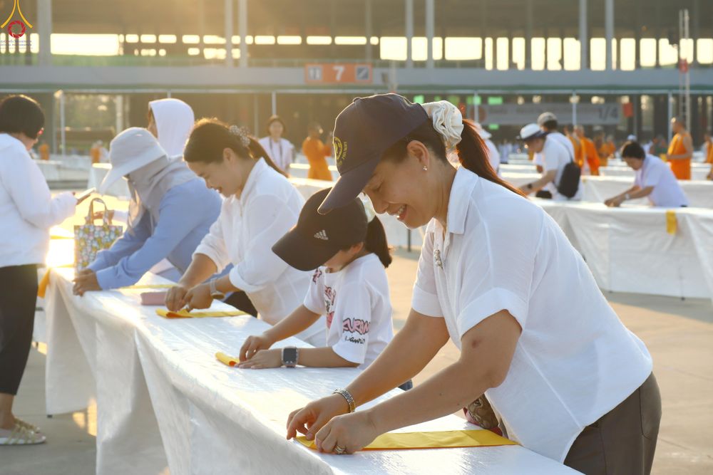 ภาพ No.320244:วันที่ 3-7 เมษายน พ.ศ.2569 การเตรียมงาน ณ ลานธรรม เพื่องานถวายมหาสังฆทาน 40,000 กว่าวัดทั่วประเทศ วันคุ้มครองโลก 22 เมษายน พ.ศ.2569 วัดพระธรรมกาย