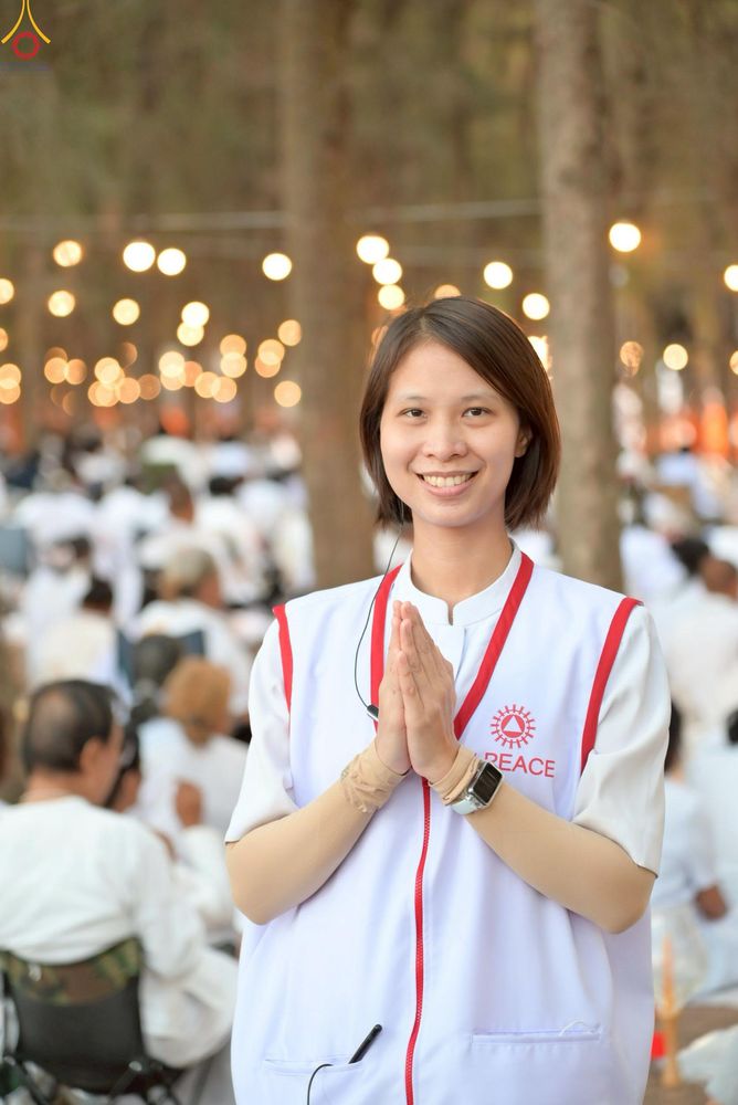 ภาพ No.301458:ภาพเบื้องหลังอาสาสมัครรวมใจ ชุดที่ 4 ในโครงการธรรมยาตรา กตัญญูบูชา มหาปูชนียาจารย์ พระมงคลเทพมุนี(สด จนฺทสโร) พระผู้ปราบมาร อนุสรณ์สถาน 7 แห่ง ปีที่ 14