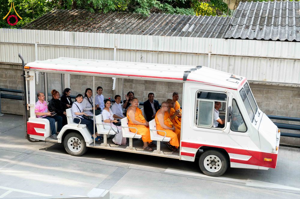 ภาพ No.340134:วันที่ 21 กรกฎาคม พ.ศ. 2569 เอกอัครราชทูตศรีลังกาประจำประเทศไทย เยี่ยมชมวัดพระธรรมกาย กระชับความสัมพันธ์ทางศาสนา