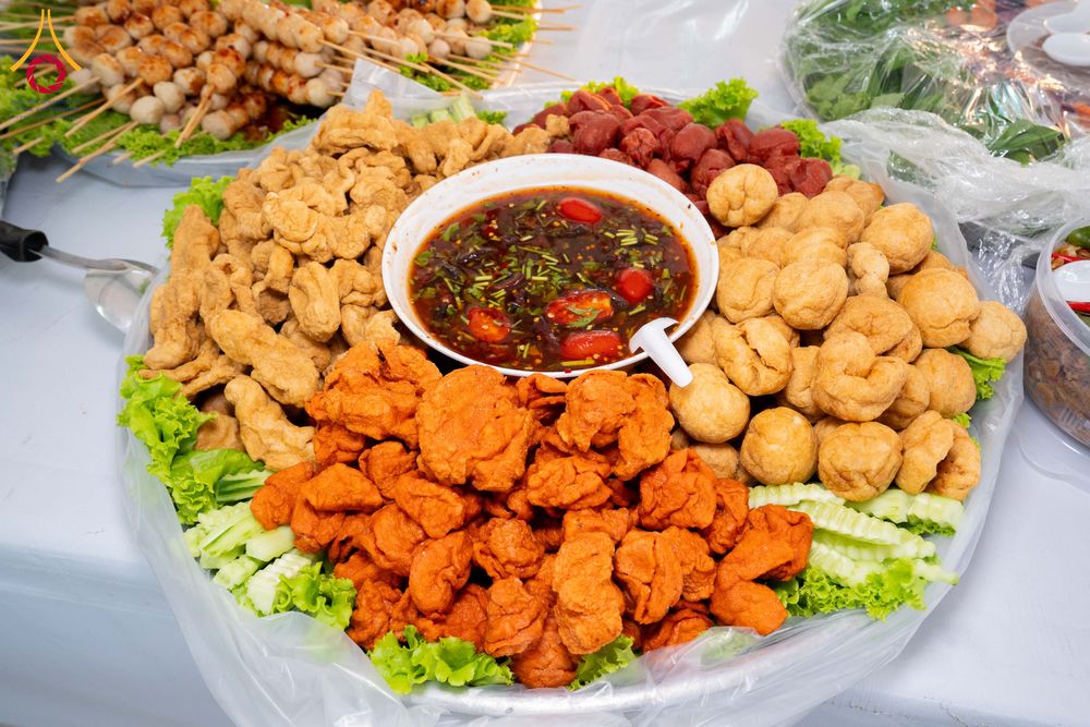 ภาพ No.301874:วันที่ 24 มกราคม พ.ศ. 2569 พิธีถวายภัตตาหารเป็นสังฆทาน แด่พระธรรมยาตรา ณ อนุสรณ์สถานบางปลา วัดบางปลา อำเภอบางเลน จังหวัดนครปฐม ในโครงการธรรมยาตรา กตัญญูบูชา มหาปูชนียาจารย์ พระมงคลเทพมุนี(สด จนฺทสโร) พระผู้ปราบมาร อนุสรณ์สถาน 7 แห่ง ปีที่ 14