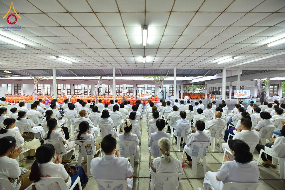 ภาพ No.316220:วันเสาร์ที่ 28 มีนาคม พ.ศ. 2569 พิธีบำเพ็ญกุศล คุณพ่อณรงค์ จินตมากุล  สิริอายุ 99 ปี 11 เดือน โยมบิดา พระครูปลัดรัตนวีรวัฒน์ (รังสฤษดิ์ อิทฺธิจินตโก) ที่ปรึกษาเจ้าคณะจังหวัดปทุมธานี เจ้าอาวาสวัดพระธรรมกาย  ณ ห้องปลูกศรัทธา 2 วัดพระธรรมกาย ปทุมธานี