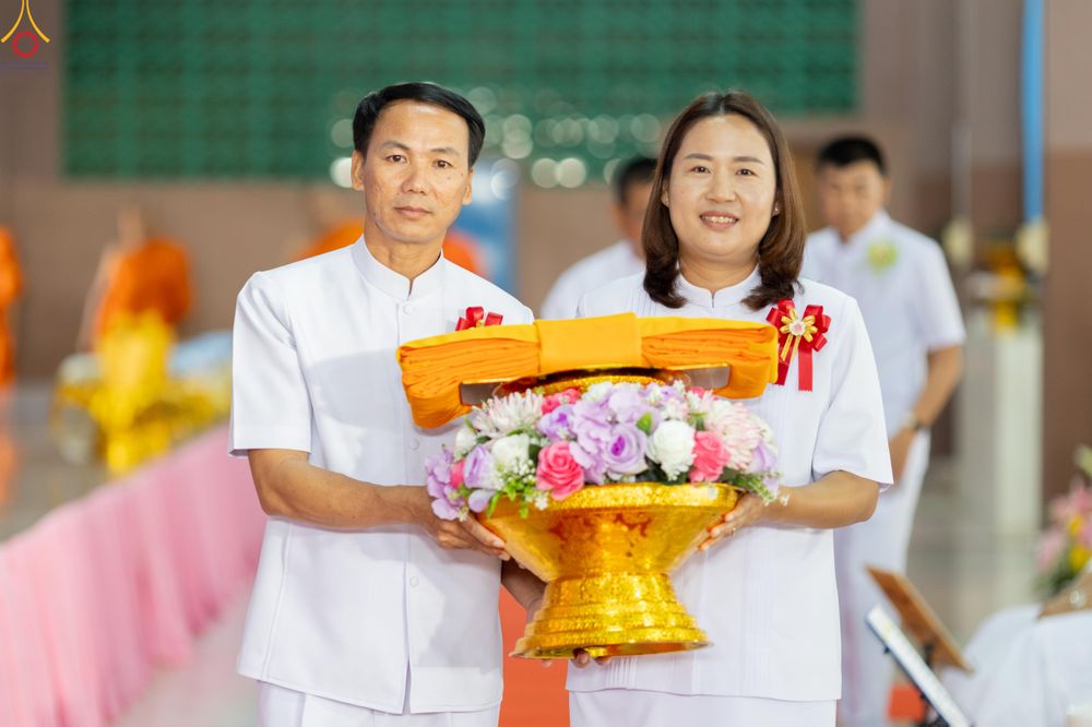 ภาพ No.288517:วันที่ 5 มกราคม พ.ศ. 2569 พิธีทอดผ้าป่าทำนุบำรุงศาสนสถาน ณ วัดอัมพวัน ต.สองพี่น้อง อ.สองพี่น้อง จ.สุพรรณบุรี ในโครงการธรรมยาตรา กตัญญูบูชา มหาปูชนียาจารย์ พระมงคลเทพมุนี(สด จนฺทสโร) พระผู้ปราบมาร อนุสรณ์สถาน 7 แห่ง ปีที่ 14