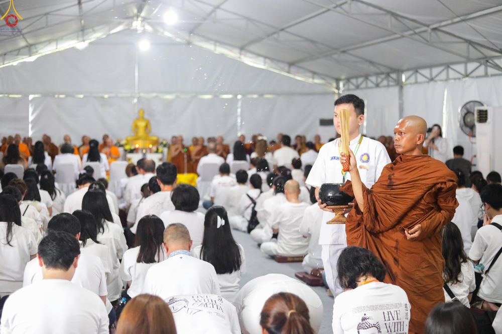 ภาพ No.331631:วันอาทิตย์ที่ 31 พฤษภาคม พ.ศ. 2569 เทศกาลวิสาขบูชานานาชาติ มหาเจดีย์บุโรพุทโธ (Borobudur) ในจังหวัดชวากลาง ประเทศอินโดนีเซีย