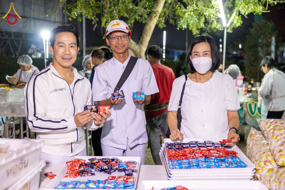 ภาพ No.293724:วันที่ 14 มกราคม พ.ศ. 2569  พิธีถวายภัตตาหารเป็นสังฆทาน แด่พระธรรมยาตรา  ณ วัดสองพี่น้อง ต.ต้นตาล อ.สองพี่น้อง จ.สุพรรณบุรี  ในโครงการธรรมยาตรา กตัญญูบูชา มหาปูชนียาจารย์  พระมงคลเทพมุนี(สด จนฺทสโร) พระผู้ปราบมาร  อนุสรณ์สถาน 7 แห่ง ปีที่ 14