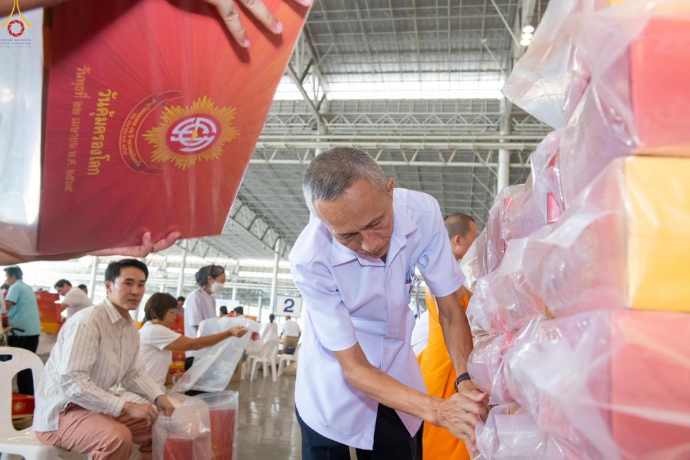 ภาพ No.322133:วันที่ 14 เมษายน พ.ศ.2569 การเตรียมกล่องไทยธรรม วันสุดท้าย เพื่องานถวายมหาสังฆทาน 40,000 กว่าวัดทั่วประเทศ วันคุ้มครองโลก 22 เมษายน พ.ศ.2569 วัดพระธรรมกาย