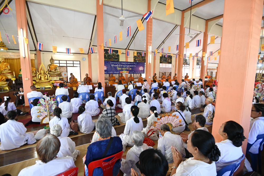 ภาพ No.293403:วันที่ 12 มกราคม พ.ศ. 2569 พิธีทอดผ้าป่าทำนุบำรุงศาสนสถาน ณ วัดผาสุการาม อ.บางเลน จ.นครปฐม ในโครงการธรรมยาตรา กตัญญูบูชา มหาปูชนียาจารย์ พระมงคลเทพมุนี(สด จนฺทสโร) พระผู้ปราบมาร อนุสรณ์สถาน 7 แห่ง ปีที่ 14