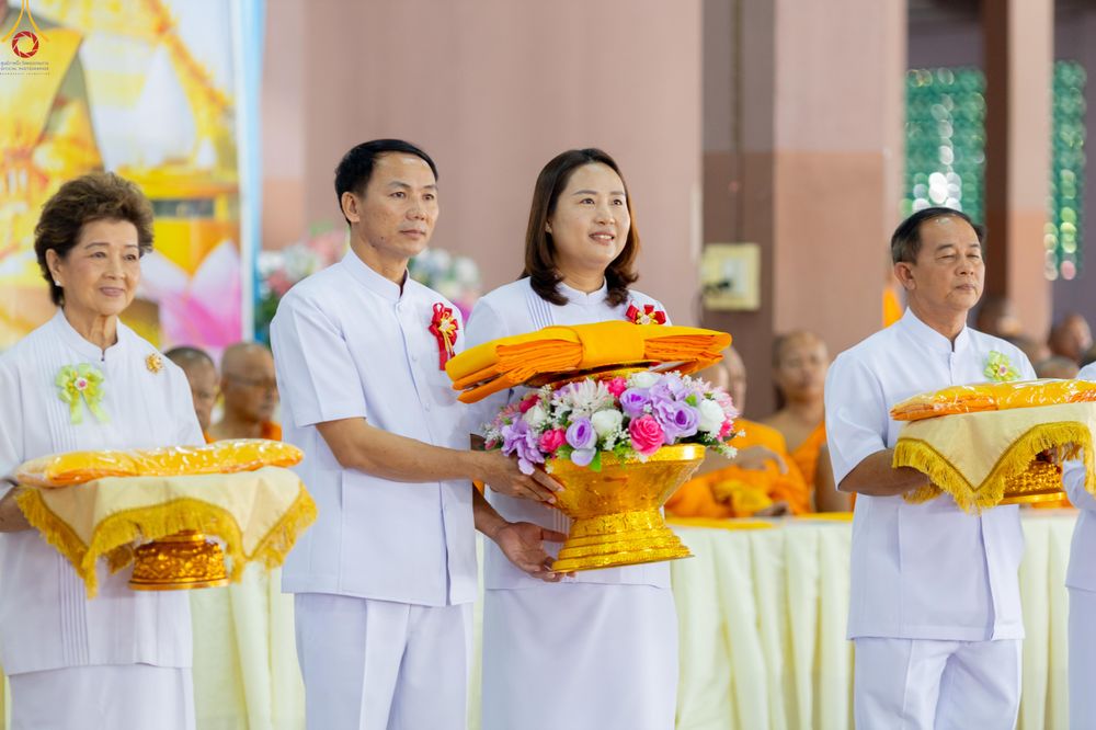 ภาพ No.288515:วันที่ 5 มกราคม พ.ศ. 2569 พิธีทอดผ้าป่าทำนุบำรุงศาสนสถาน ณ วัดอัมพวัน ต.สองพี่น้อง อ.สองพี่น้อง จ.สุพรรณบุรี ในโครงการธรรมยาตรา กตัญญูบูชา มหาปูชนียาจารย์ พระมงคลเทพมุนี(สด จนฺทสโร) พระผู้ปราบมาร อนุสรณ์สถาน 7 แห่ง ปีที่ 14