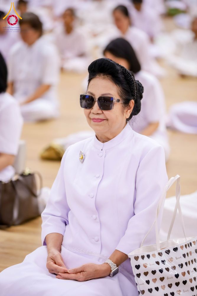 ภาพ No.330678:วันอาทิตย์ที่ 31 พฤษภาคม พ.ศ.2569 พิธีขอขมาผู้ปกครอง อุบาสกอุปสมบทอุทิศชีวิต 11 ท่าน  ณ ห้องแก้วสารพัดนึก 2 วัดพระธรรมกาย จังหวัดปทุมธานี