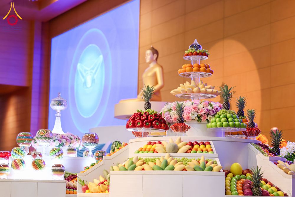 ภาพ No.318401:วันอาทิตย์ต้นเดือนที่ 5 เมษายน พ.ศ.2569 พิธีบูชาข้าวพระ ณ สภาธรรมกายสากล วัดพระธรรมกาย