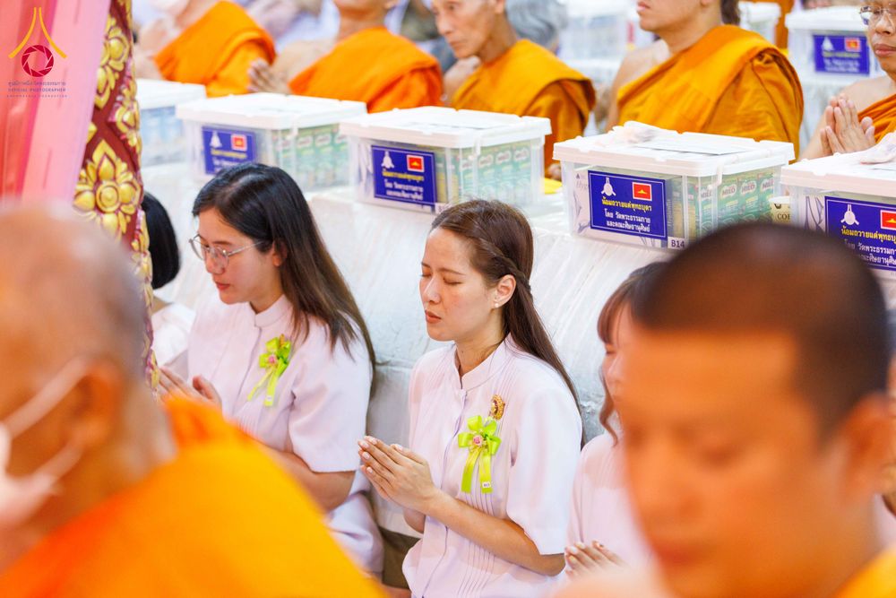 ภาพ No.298322:วันที่ 17 มกราคม พ.ศ. 2569  พิธีเจริญพระพุทธมนต์ ปฏิบัติธรรม มอบทุนการศึกษา ถวายสังฆทาน 109 วัด โครงการธรรมยาตราปีที่ 14 ณ วัดตะเคียน อำเภอบางกรวย จังหวัดนนทบุรี