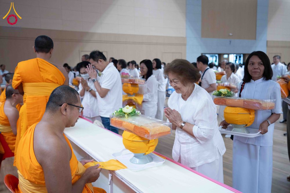 ภาพ No.313670:วันอาทิตย์ที่ 15 มีนาคม พ.ศ. 2569 พิธีร่วมบุญบรรพชาสามเณร 5000 รูป ณ ห้องแก้วสารพัดนึก 2 สภาธรรมกายสากล วัดพระธรรมกาย