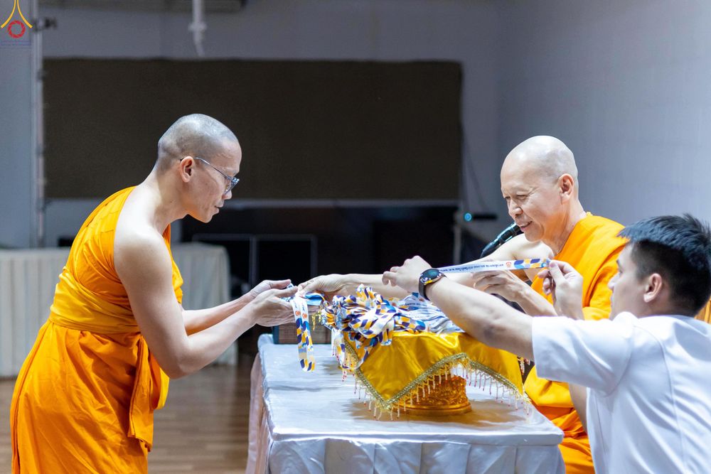 ภาพ No.319971:วันที่ 6 เมษายน พ.ศ.2569 ทีมจัดภัตตาหารประชุมเตรียมงานถวายมหาสังฆทาน 40,000 กว่าวัดทั่วประเทศ บูชาธรรม 82 ปี หลวงพ่อธัมมชโย