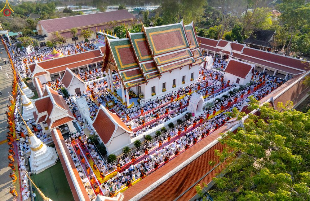 ภาพ No.295308:วันที่ 16 มกราคม พ.ศ. 2569 พิธีต้อนรับพระธรรมยาตรา อนุสรณ์สถานลำดับที่ 4 (ภาพชุดที่ 2) สถานที่เกิดด้วยกายธรรม ณ วัดโบสถ์บน ต.บางคูเวียง จ.นนทบุรี ในโครงการธรรมยาตรา กตัญญูบูชา มหาปูชนียาจารย์ พระมงคลเทพมุนี(สด จนฺทสโร) พระผู้ปราบมาร อนุสรณ์สถาน 7 แห่ง ปี