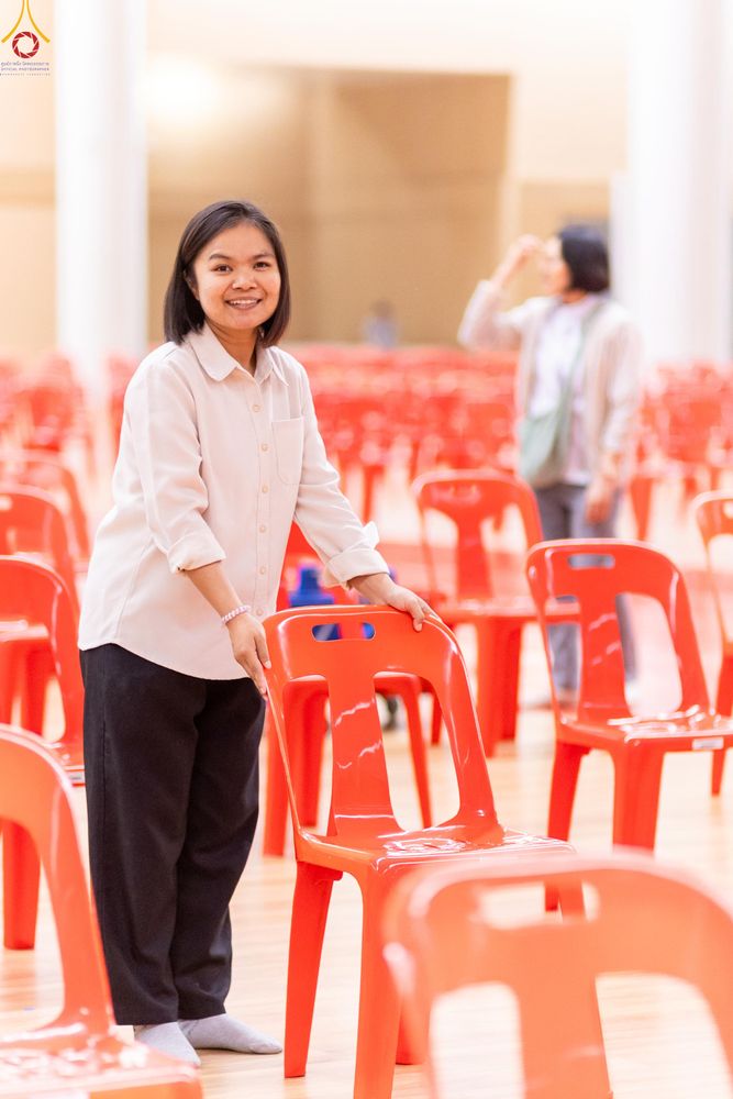 ภาพ No.322809:วันที่ 15-18 เมษายน พ.ศ.2569 การเเตรียมโต๊ะฉัน , เตรียมจุดพักค้าง , เรียงเก้าอี้ , เรียงกล่องไทยธรรม  เพื่องานถวายมหาสังฆทาน 40,000 กว่าวัดทั่วประเทศ วันคุ้มครองโลก 22 เมษายน พ.ศ.2569 วัดพระธรรมกาย