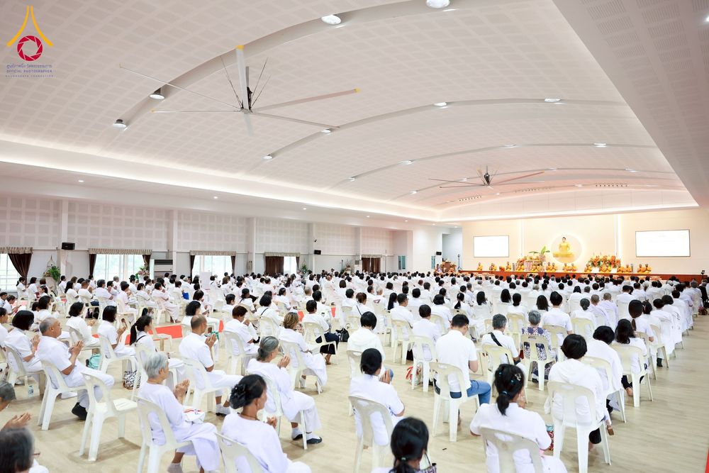 ภาพ No.255115:วันที่ 15 ตุลาคม พ.ศ. 2568 พิธีทอดกฐินสามัคคีประจำปี 2568 บูชาธรรม 81 ปี หลวงพ่อธัมมชโย ณ ศูนย์อบรมเยาวชนกาญจนบุรี