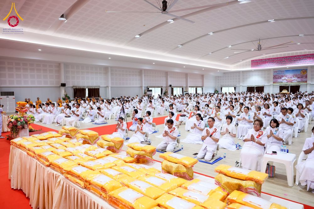 ภาพ No.255049:วันที่ 15 ตุลาคม พ.ศ. 2568 พิธีทอดกฐินสามัคคีประจำปี 2568 บูชาธรรม 81 ปี หลวงพ่อธัมมชโย ณ ศูนย์อบรมเยาวชนกาญจนบุรี