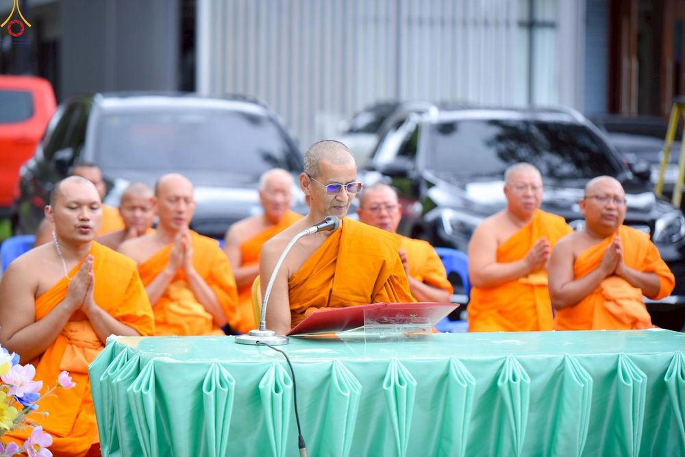 ภาพ No.249964:วันอังคารที่ 30 กันยายน พ.ศ. 2568 พิธีตอกเสามงคลต้นแรกอาคารเศรษฐีถาวร ที่พักผู้มาปฏิบัติธรรม ณ ศูนย์ปฏิบัติธรรมจันทบุรี