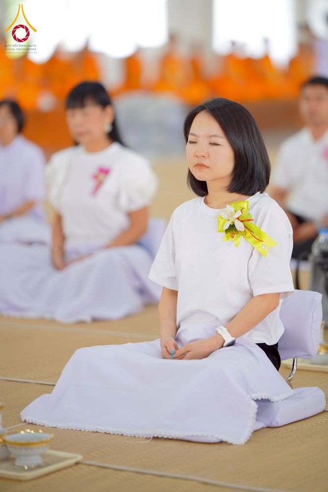 ภาพ No.268323:วันที่ 8 พฤศจิกายน พ.ศ. 2568 พิธีถวายภัตตาหารเมนูสวรรค์ เพื่อการบรรลุธรรม ณ หอฉันคุณยายอาจารย์ฯ วัดพระธรรมกาย