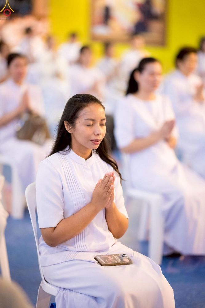 ภาพ No.244423:วันที่ 7 กันยายน พ.ศ. 2568 พิธีฉลองชัยสวดมนต์บทธัมมจักกัปปวัตตนสูตร 7,681,108,108 จบ ณ มหารัตนวิหารคด วัดพระธรรมกาย