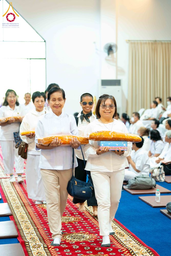 ภาพ No.304913:วันที่ 28 มกราคม พ.ศ. 2569 พิธีทอดผ้าป่าทำนุบำรุงศาสนสถาน ณ วัดบัวแก้วเกษร อ.ลาดหลุมแก้ว จ.ปทุมธานี ในโครงการธรรมยาตรา กตัญญูบูชา มหาปูชนียาจารย์ พระมงคลเทพมุนี(สด จนฺทสโร) พระผู้ปราบมาร อนุสรณ์สถาน 7 แห่ง ปีที่ 14