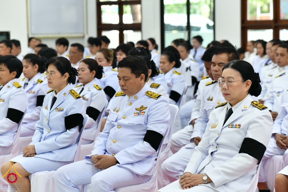ภาพ No.344247:วันที่ 12 สิงหาคม พ.ศ. 2569  พสกนิกรชาวอำเภอคลองหลวง พร้อมใจร่วมพิธีสวดพระพุทธมนต์และทำบุญตักบาตรถวายพระราชกุศล เนื่องในวันคล้ายวันพระราชสมภพ สมเด็จพระบรมราชชนนีพันปีหลวง และวันแม่แห่งชาติ 12 สิงหาคม 2569