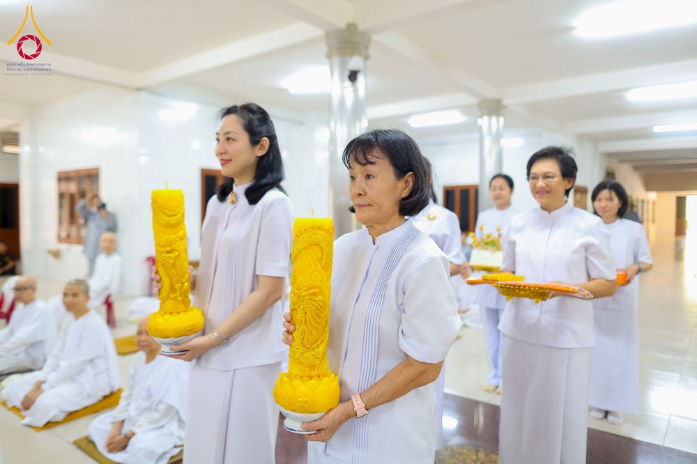 ภาพ No.344550:วันที่ 8-11 สิงหาคม พ.ศ.2569 “ประเพณีเข้าพรรษา เชื่อมพระพุทธศาสนาสองแผ่นดิน” ถวายเทียนพรรษา 9 วัด ณ นครโฮจิมินห์ สาธารณรัฐสังคมนิยมเวียดนาม