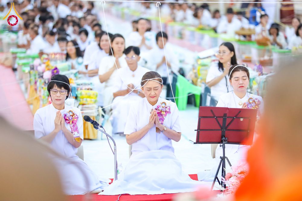 ภาพ No.310800:วันอาทิตย์ที่ 22 กุมภาพันธ์ พ.ศ. 2569 พิธีตักบาตรเเด่คณะพระภิกษุสงฆ์ 1,111 รูป จังหวัดน่าน หนึ่งในโครงการตักบาตรพระ 2,000,000 รูป 77 จังหวัดทั่วไทย ในวาระอันเป็นมงคลยิ่ง ครบรอบ 744 ปี นครน่าน สืบสานศรัทธา ทำบุญใหญ่ของเมืองน่าน ณ ข่วงเมือง วัดภูมินทร์ อำเ