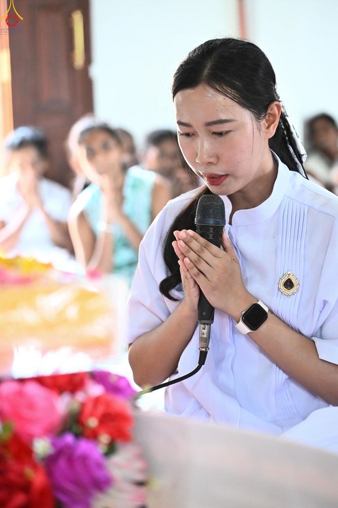 ภาพ No.278836:วันที่ 1 พฤศจิกายน  2568  กฐินสมทบวัดต่างประเทศ โดยคณะศิษยานุศิษย์ บูชาธรรม 81 ปี หลวงพ่อธัมมชโย ณ วัดธรรมรักษิตาราม ประเทศศรีลังกา