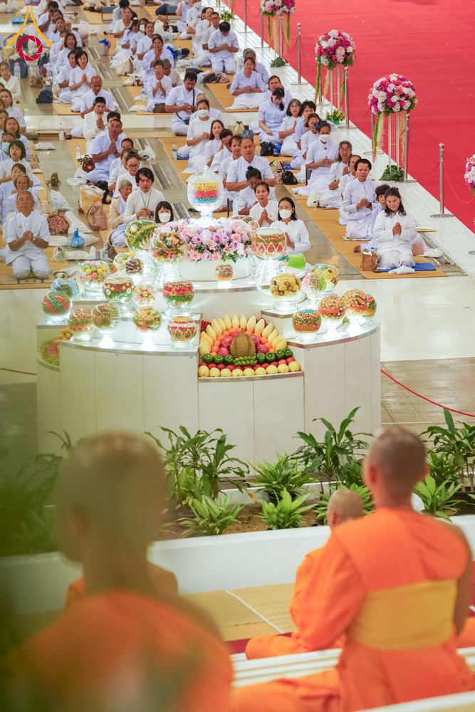 ภาพ No.308308:วันที่ 1  กุมภาพันธ์ พ.ศ. 2569 พิธีบูชาข้าวพระอาทิตย์ต้นเดือน ณ สภาธรรมกายสากล วัดพระธรรมกาย