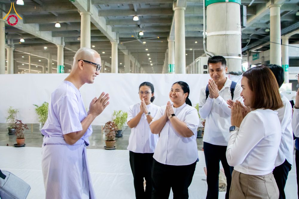 ภาพ No.293664:วันที่ 10 มกราคม พ.ศ. 2569 พิธีปลงผมธรรมทายาทบูชาธรรม 117  ปี คุณยายอาจารย์ฯ ณ วิหารคด วัดพระธรรมกาย ปทุมธานี