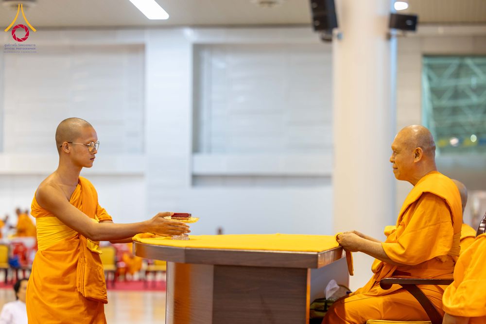 ภาพ No.308576:วันที่ 1 กุมภาพันธ์ พ.ศ. 2569 สัมมนาพิเศษ พิธีมอบพระราชเหล็ก ณ ห้องแก้วสารพัดนึก1 วัดพระธรรมกาย จ.ปทุมธานี