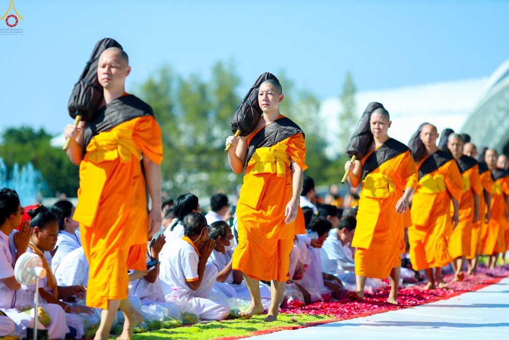 ภาพ No.279551:วันที่ 2 มกราคม พ.ศ.2569 พิธีต้อนรับพระธรรมยาตรา ครั้งที่ 1 ณ วัดพระธรรมกาย (วิหารหลวงปู่ - พระมหาธรรมกายเจดีย์)