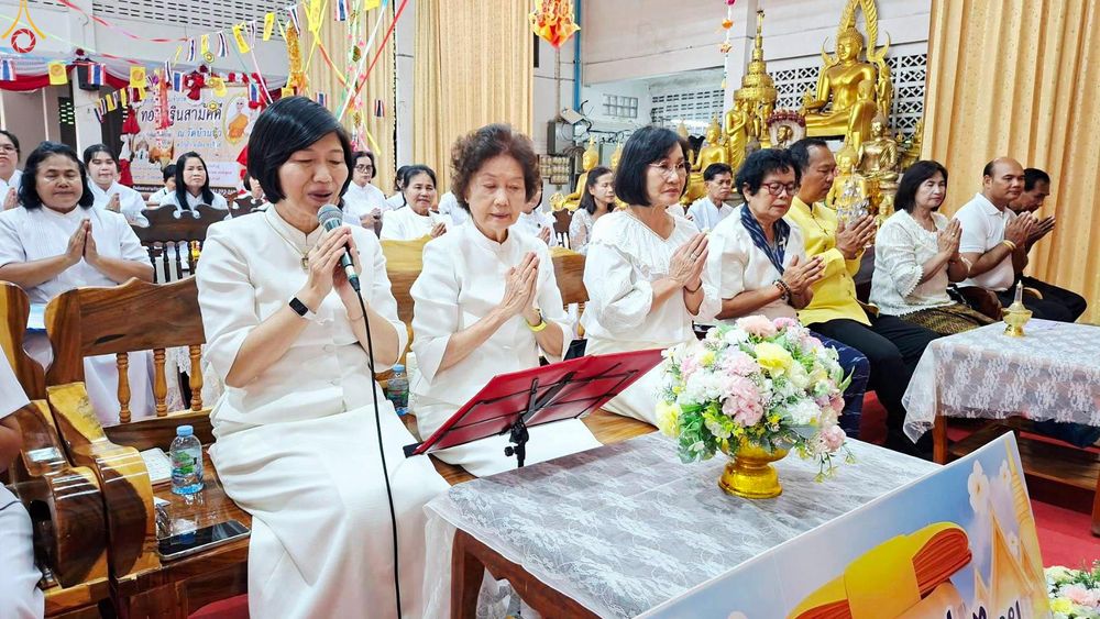 ภาพ No.283485:วันที่ 29 ตุลาคม พ.ศ. 2568 พิธีทอดกฐินสามัคคีทั่วไทย 30,000 วัด  โดยคณะศิษยานุศิษย์ บูชาธรรม 81 ปี หลวงพ่อธัมมชโย  ณ วัดบ้านบัว จ.บุรีรัมย์